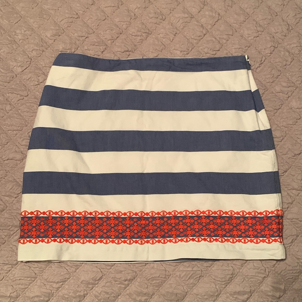 Vineyard Vines skirt